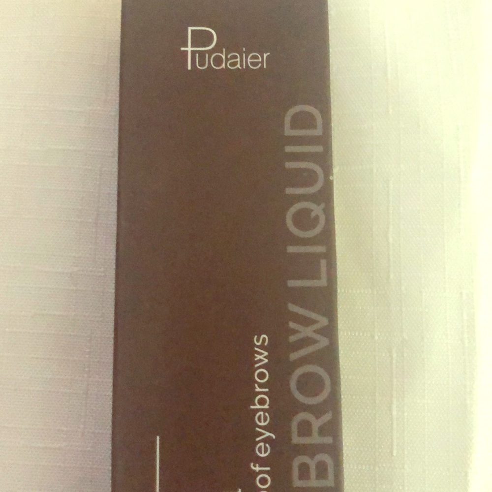 Waterproof eyebrows liquid